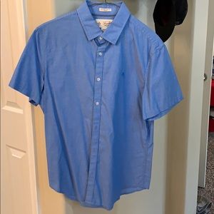 Men’s dress shirt